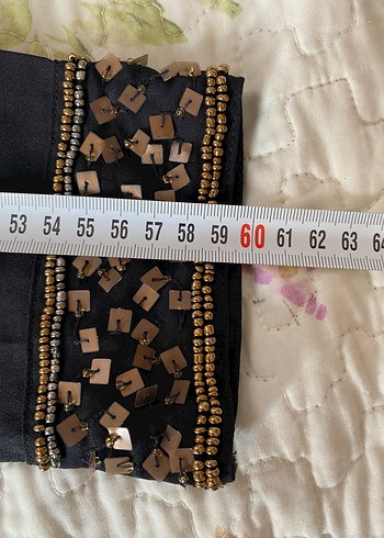 Siyah V Yaka Düğmeli Uzun Kollu Kadın Bluz - Görsel 4