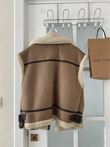 l Beden stradivarius yelek