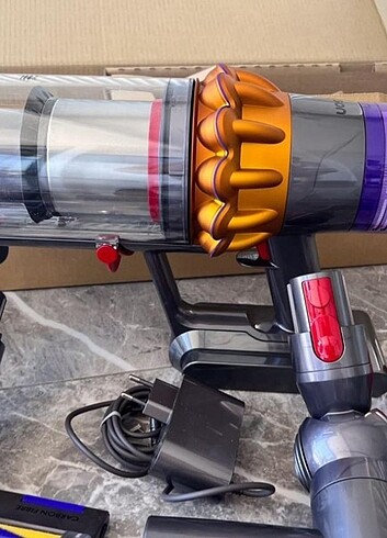 Dyson v15 Delect Absolute Lazer Başlıklı