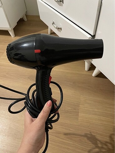 Fön makinesi