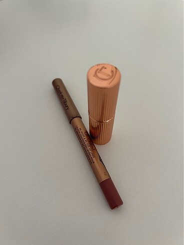 Charlotte tilbury ruj seti