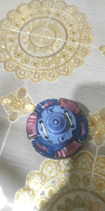 L Drago beyblade