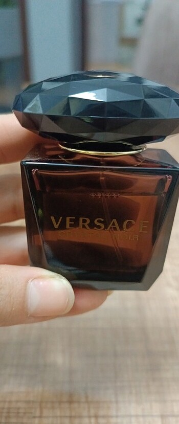  Beden Versace