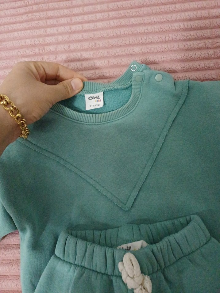 Yeşil Örgü Bebek Takim - Görsel 2