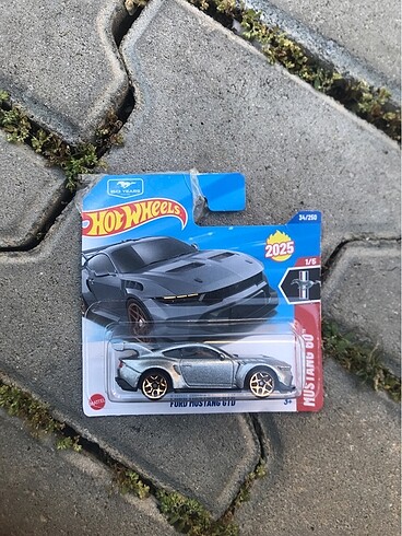 FORD MUSTENG GTD