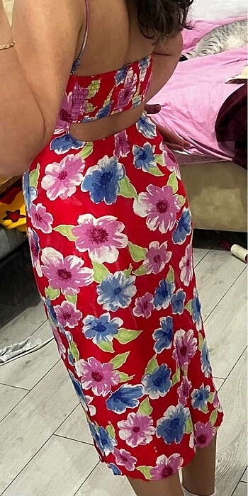 s Beden Bershka elbise