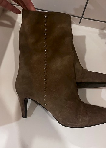 Kahverengi Süet Topuklu Kadın Bot - Görsel 3