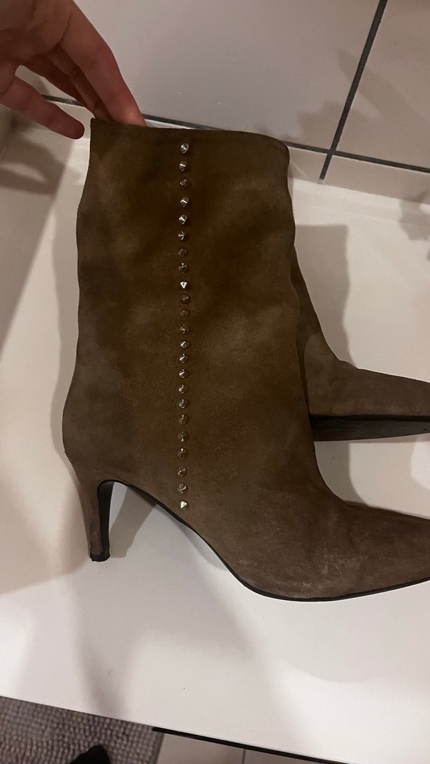 Kahverengi Süet Topuklu Kadın Bot - Görsel 3