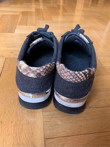 40 Beden gri Renk Michael Kors Sneaker