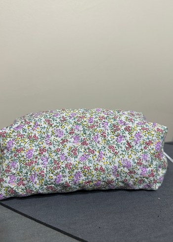 Çiçek Desenli Fermuarlı Kadın Makyaj Çantası - Görsel 4