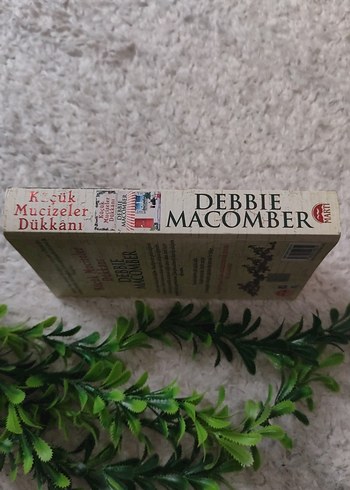 Küçük Mucizeler Dükkanı - Debbie Macomber - Görsel 3