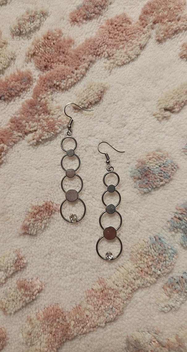 Uzun Bej ve Gri Boncuklu Bohem Küpeler - Görsel 2