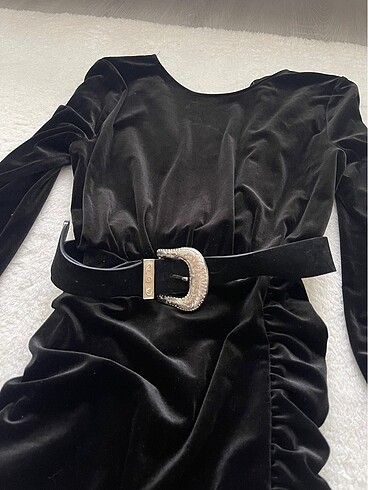 xs Beden Zara elbise