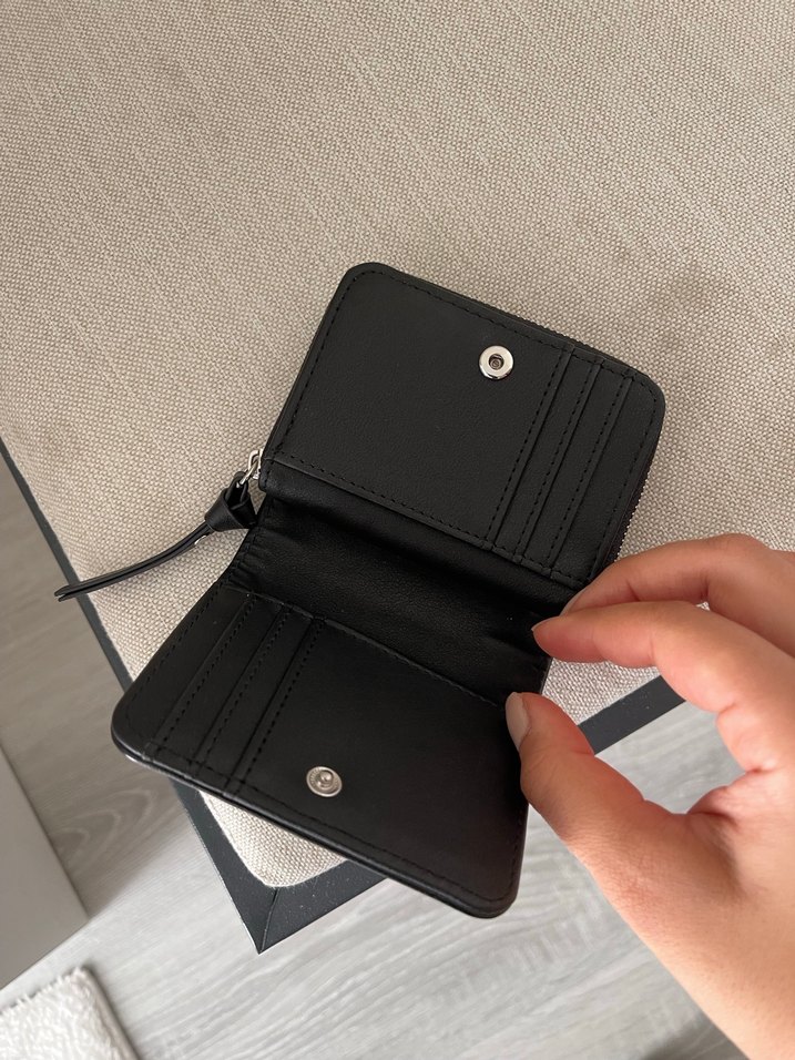 Stradivarius Siyah Deri Fermuarlı Cüzdan - Görsel 3