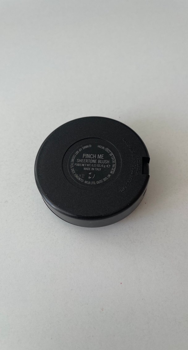 MAC Koyu Pembe Allık - Görsel 3