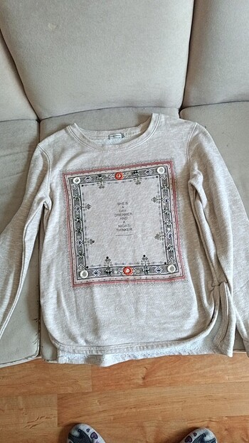 Bershka Sweatshirt small