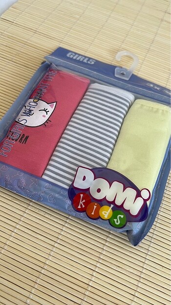 5-6 YAŞ KIZ ÇOCUK BİKİNİ ÇAMAŞIR- 3 LÜ PAKET - Görsel 2