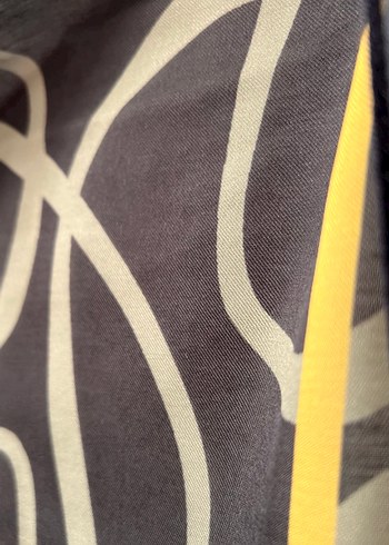 TUVA MARKA DESENLİ ŞAL - Görsel 4