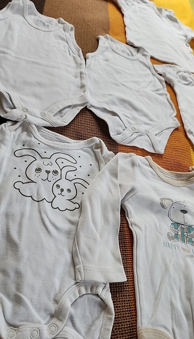 tolu 3 ay Kollu Beyaz Bebek Çıtçıtlı Body - Görsel 3