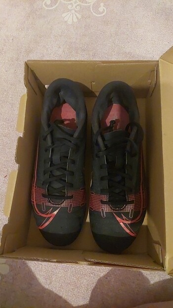 36 Beden siyah Renk Orijinal NIKE Mercurial Krampon