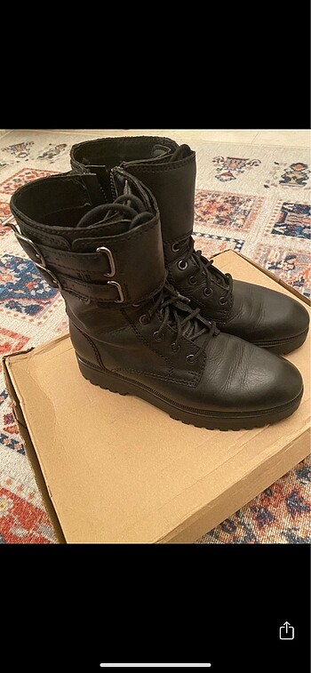 Mango gerçek deri postal bot