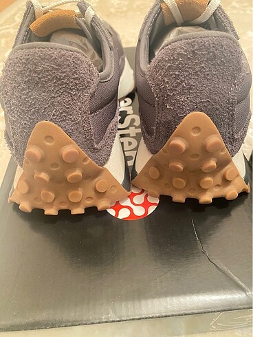 38 Beden New balance 327 gri nubuk