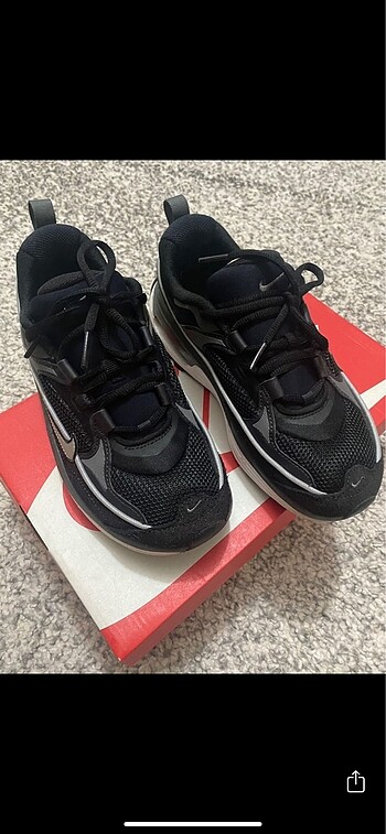 38 Beden Nike sneakers