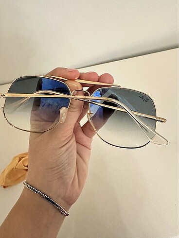  Beden Rayban güneş gözlüğü