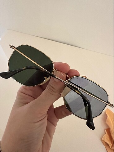 Rayban güneş gözlüğü