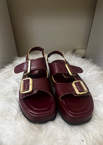 Bordo Deri Tokalı Platform Topuklu Kadın Sandalet