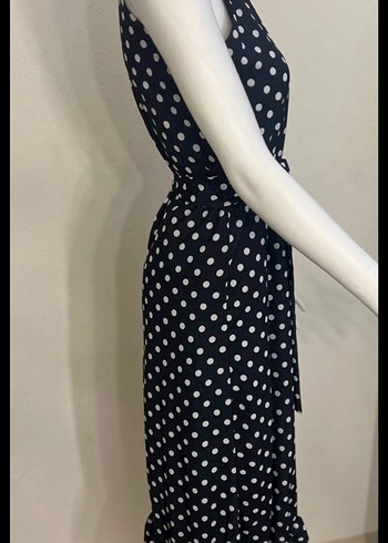 Puantiye Desenli Uzun Siyah Elbise - Görsel 3