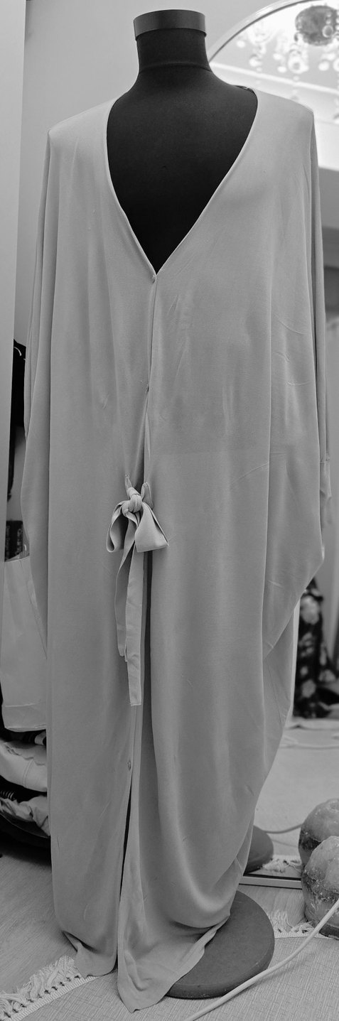 Bohem Tarzı Uzun V Yaka Gri Elbise - Görsel 5