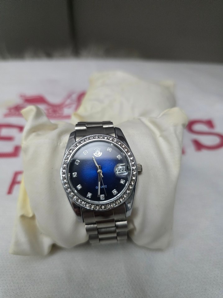 Mavi Kadranlı Klasik kadın Kol Saati - Görsel 4