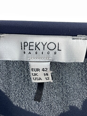 42 Beden lacivert Renk ipekyol Bluz %70 İndirimli.
