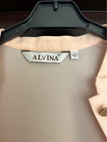 Alvina Pudra gömlek