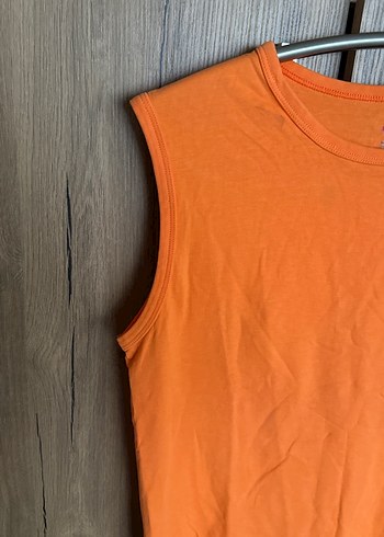 Turuncu Tshirt - Görsel 2