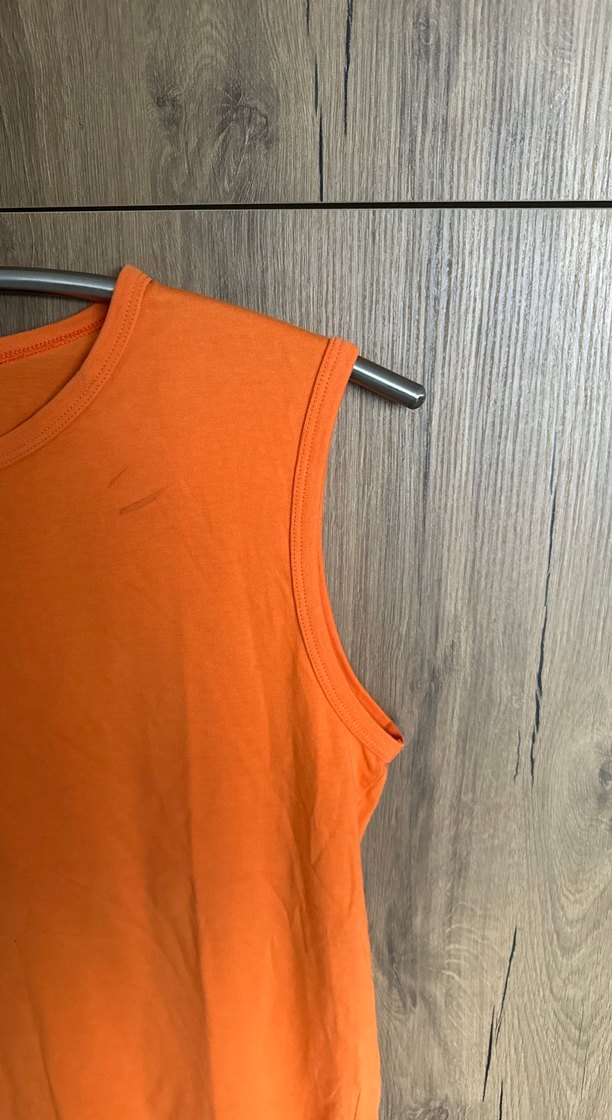 Turuncu Tshirt - Görsel 3