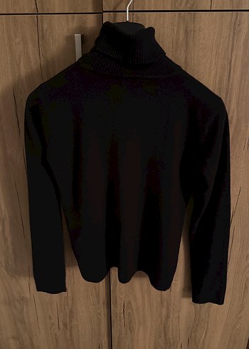 Siyah Boğazlı Kadın Triko Kazak - Görsel 4