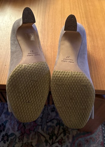 Bej Süet Fiyonklu Dolgu Topuk Kadın Ayakkabı - Görsel 9