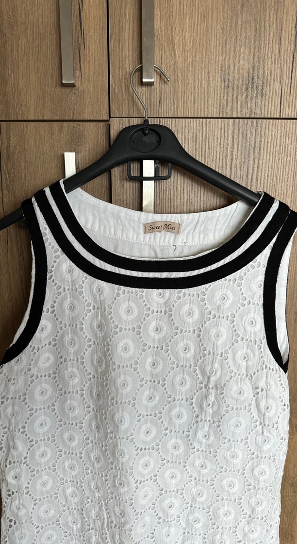 Kadın Dantel İşlemeli Kolsuz Midi Elbise - Görsel 2