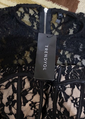 Trendyol & Milla Siyah Desenli Gotik Mini Büstiyer