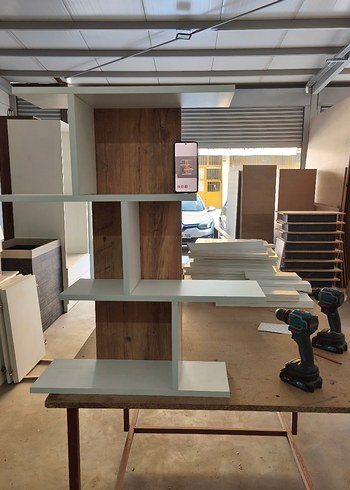 Beyaz Çocuk Rafı - Görsel 2