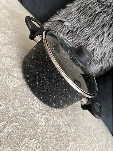 18 cm Derin Tencere
