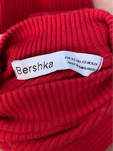 xs Beden Bershka uzun kollu crop