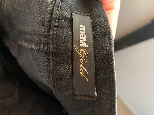 36 Beden siyah Renk Mavi jean