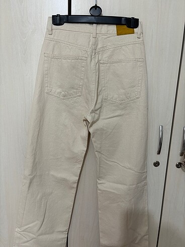 34 Beden ten rengi Renk Pull&Bear yüksek bel straight fit jean