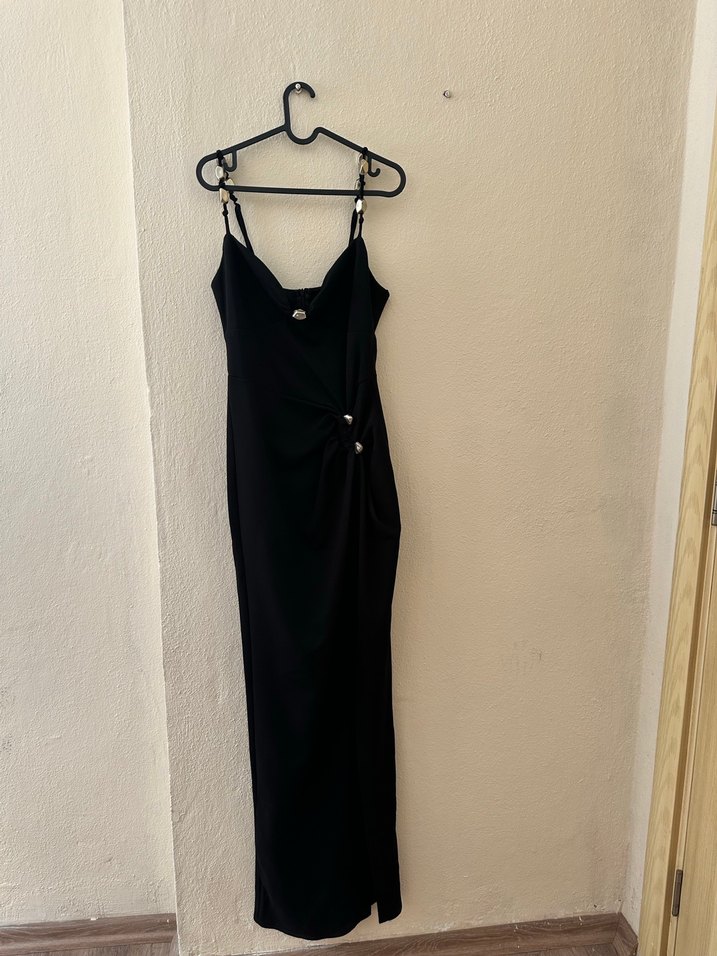 Siyah Drapeli Uzun Askılı Elbise - Görsel 2