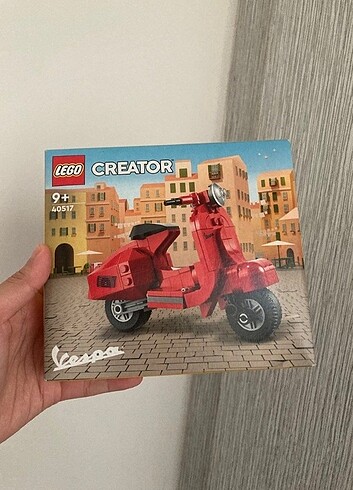 LEGO Vespa 