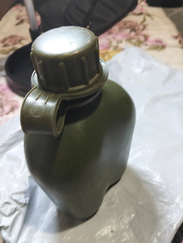 Koyu Haki plastik asker matarası - Görsel 4