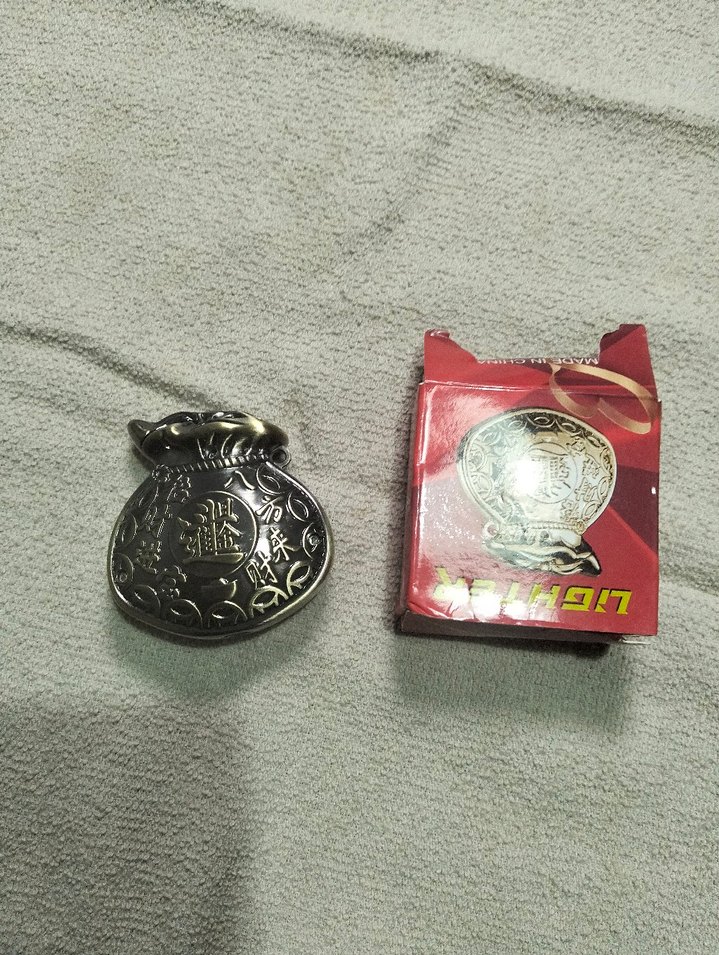 Vintage Parlak Altın çakmak - Görsel 2